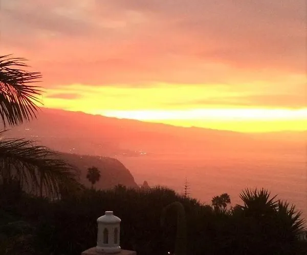 Great Views & Heated Pool - El Perenquen 2 아파트 *