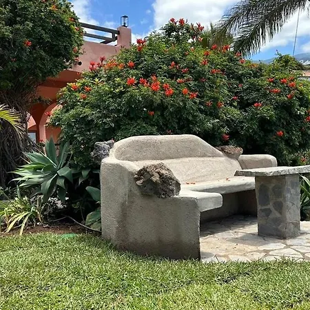 Great Views & Heated Pool - El Perenquen 2 Apartman *